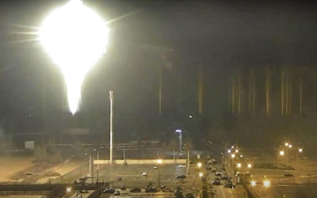 Battle around Zaporizhzhia nuclear power plant worries world