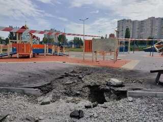 Russian missile fire in Kharkiv residential area leaves seven dead