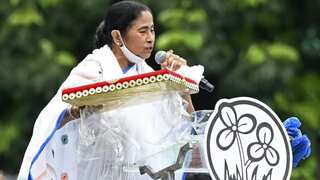 Mamata Banerjee offers Samar Banerjee's family her condolences, expresses sorrow on his demise