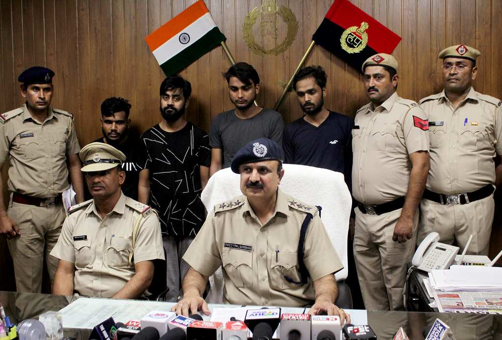 Delhi Police bust gang that used loan apps for extortion, sent victim's personal data to China