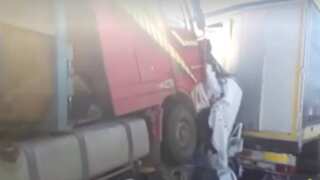 Russia: Minibus sandwiched between trucks in accident, killing 16