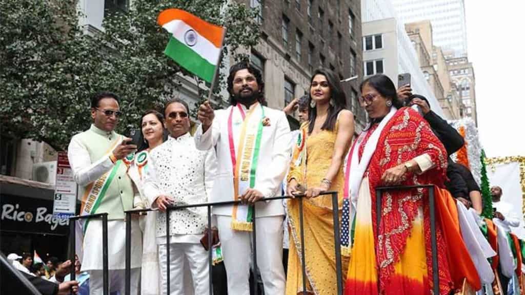 'Pushpa' star Allu Arjun leads India Day Parade in New York - see viral pics and videos