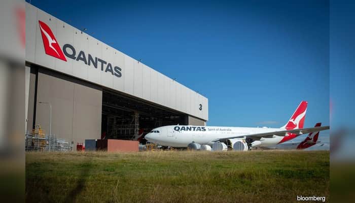 Australia: Qantas airline apologises after flight delays, issues refund