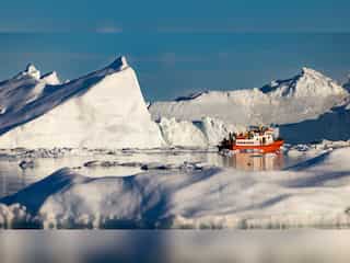 WION Climate Tracker | Greenland treads softly on tourism as Icebergs melt due to global warming