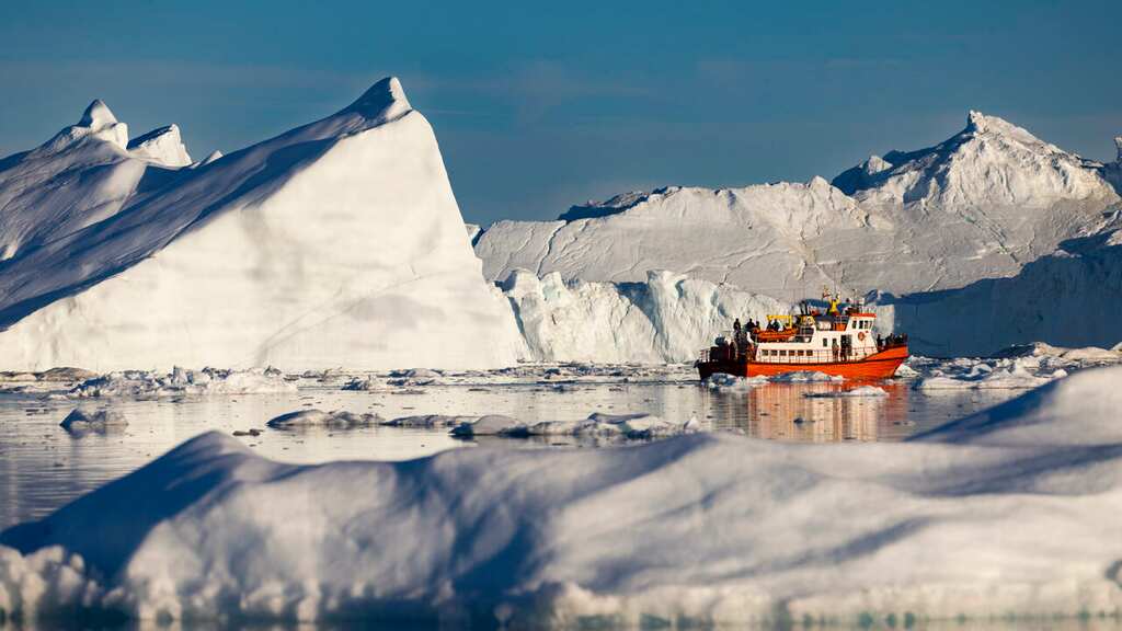 WION Climate Tracker | Greenland treads softly on tourism as Icebergs melt due to global warming