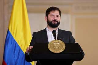 Chilean President Boric endures first Cabinet shakeup, social development minister resigns