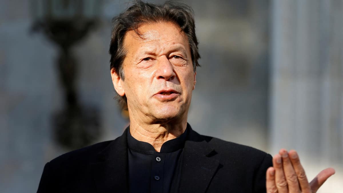 Pak court suspends ban on broadcasting Imran's speeches; raps electronic watchdog