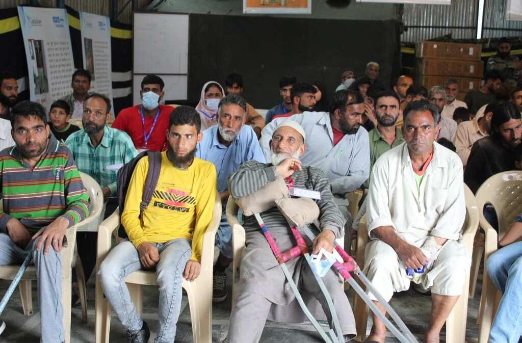 Indian Army holds camp near LoC, gives artificial limbs, hearing aids to ceasefire violation victims