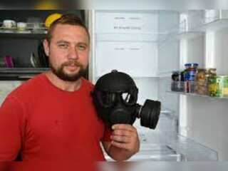 6 months of Ukraine war: Meet Kyiv's biologist turned key keeper