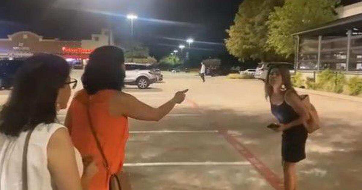 WATCH: Appalling racist attack in Texas - 'You Indians are everywhere' WATCH: Appalling racist attack in Texas - 'You Indians are everywhere'
