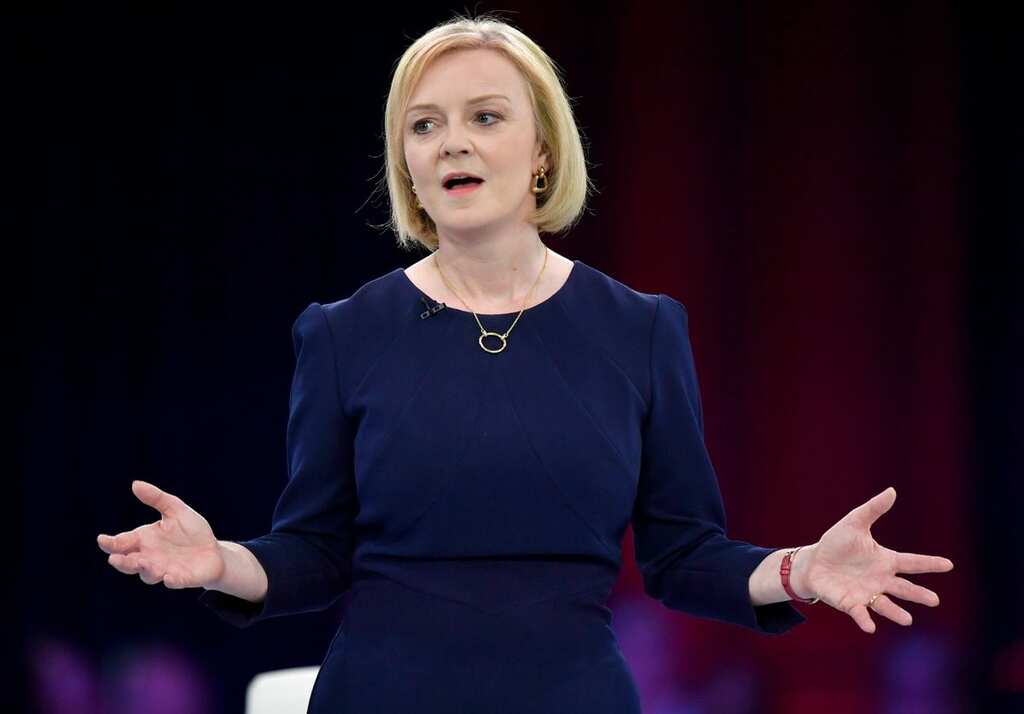 Truss' comments on Macron stir trouble, says trust depends on actions