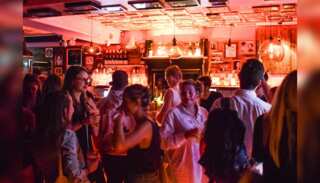 Australian Nightclub requires verbal consent for staring, new policy criticised