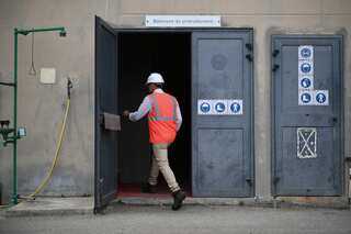 French lawmakers lodge complaint against UK over sewage dumping in shared waters