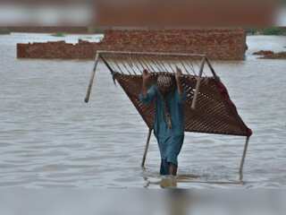 Floods and incessant rainfall wreak havoc in Pakistan; over 1000 dead, 50 million displaced