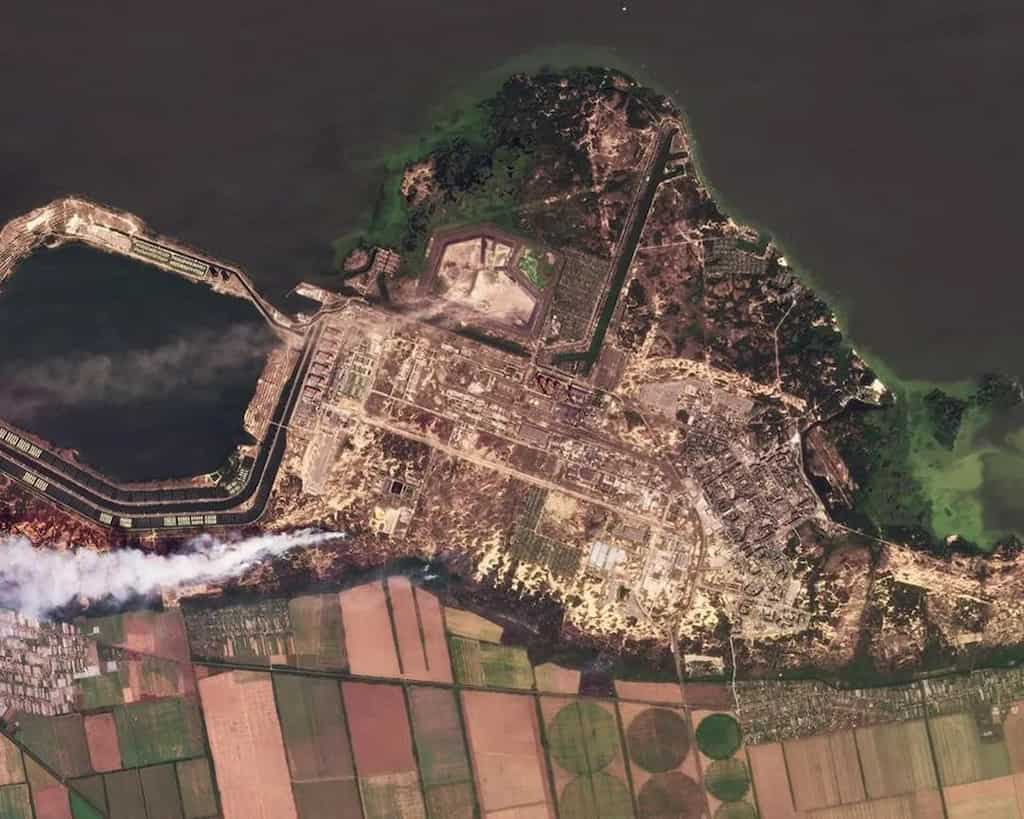 IAEA team heads to Ukraine Nuclear plant, more strikes reported at Zaporizhzhia