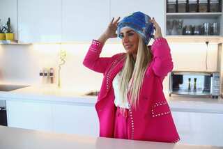 Argentinean woman creates helmet that prevents hair loss during chemotherapy