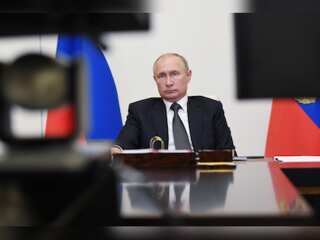 Russian economy to contract by less than 3% in 2022