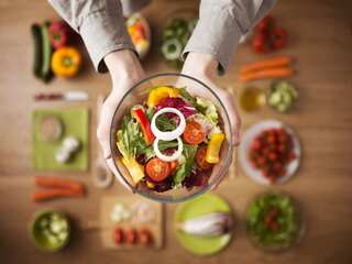 The Good Life | Decoding the 'volumetrics' diet: Can we stay full on fewer calories?
