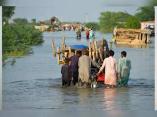 Flash floods put 1/3 of Pakistan under water, deluge affects 33 million people