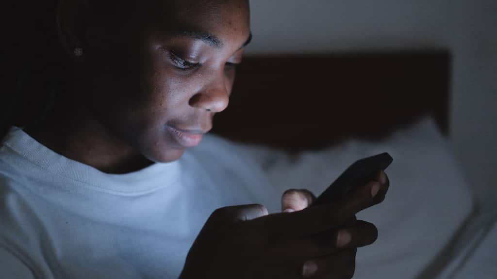 Study proves right what our parents have been saying for years 'phones will be the death of us'