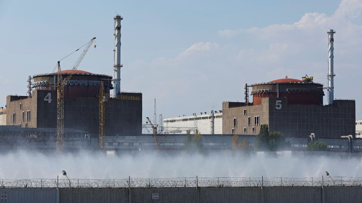 Zaporizhzhia nuclear plant: Operator says one reactor shut down due to shelling