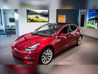 Tech Talk: Tesla owners unhappy with the company's repair services