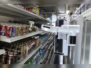Artificial intelligence makes life easy; new helping hand at Japan's convenience stores