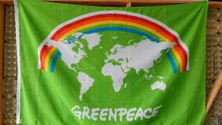 Greenpeace UK drops large boulders on seabed to prevent industrial fishing