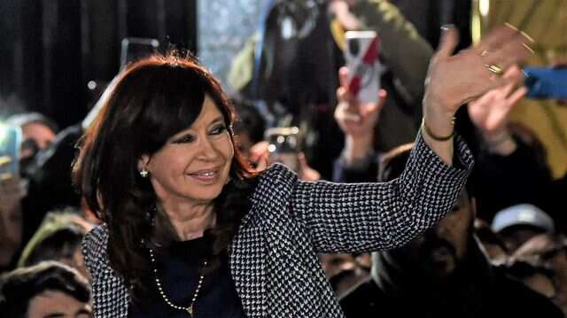 WION Fineprint | Man tries to murder Argentina VP, points gun at head and then this happened