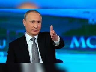 Russia cuts off gas exports to Europe; blames westerns sanctions for delay