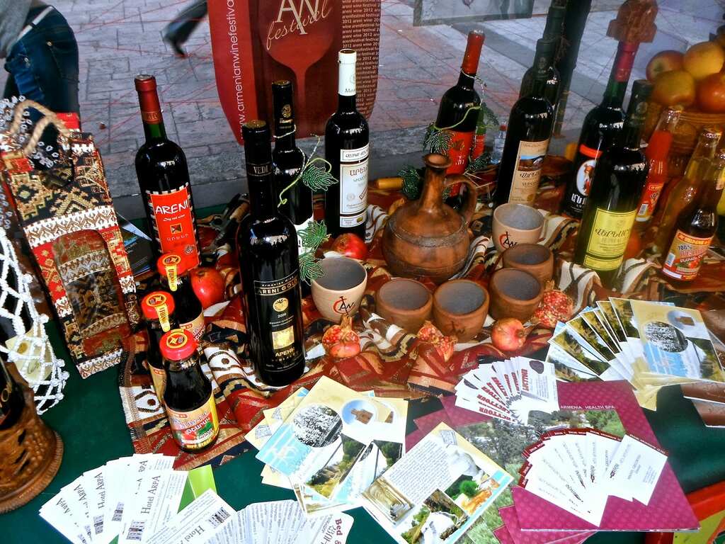Novice wine makers get a taste of traditional wine-making