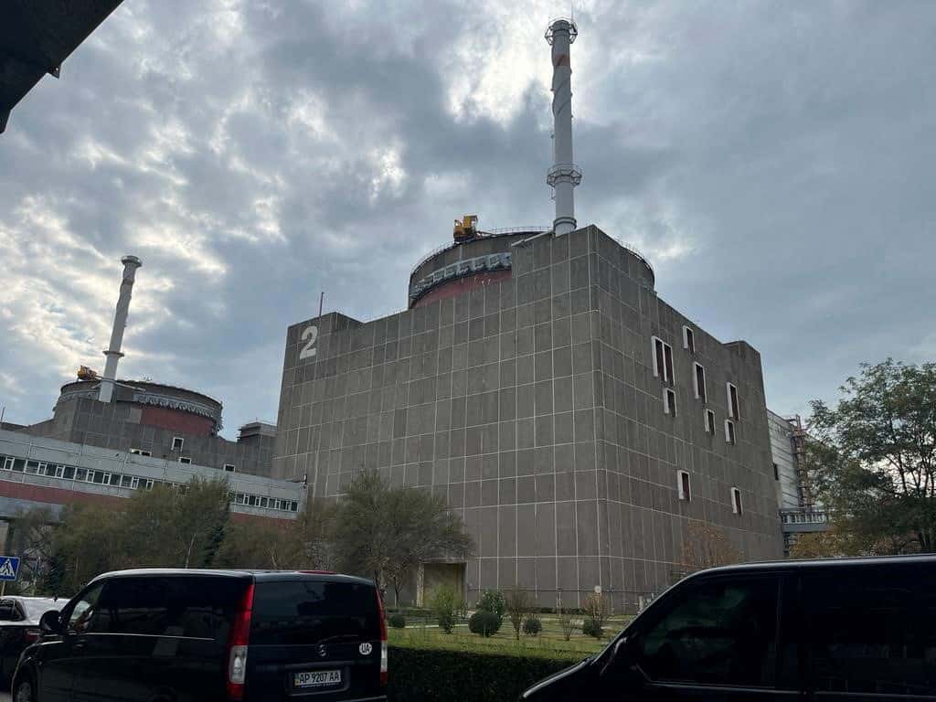 Zaporizhzhia nuclear plant reconnected to grid a day after line was cut