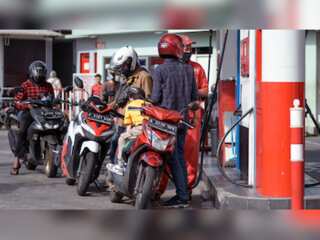 Indonesia hikes fuel prices by 30%, President Widodo claims it was govt's last option