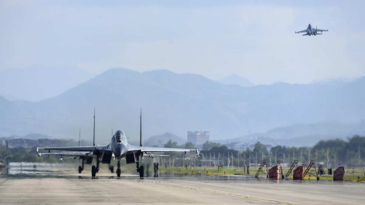 Two Chinese fighters cross Taiwan Strait median line again, says Taiwan's defence ministry Two Chinese fighters cross Taiwan Strait median line again, says Taiwan's defence ministry