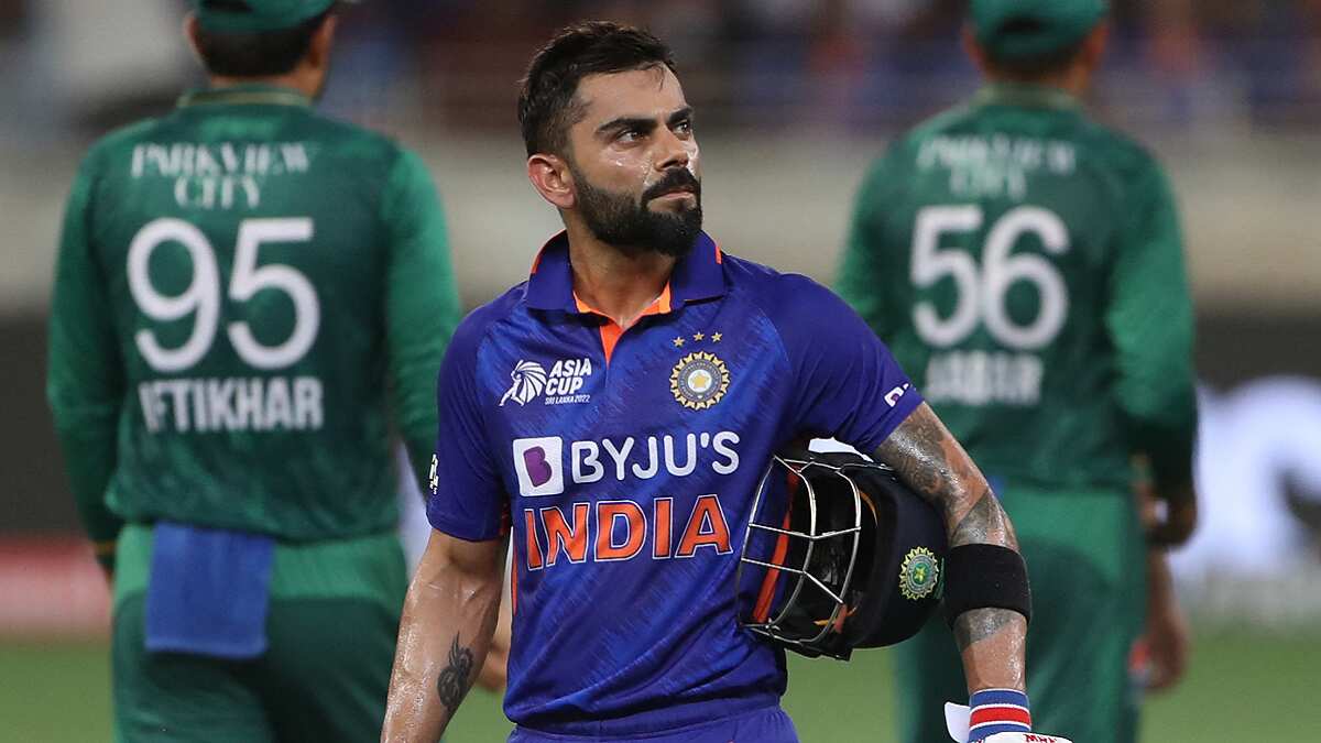 Virat Kohli pips Rohit Sharma to achieve major T20I milestone with brilliant half-century against Pakistan Virat Kohli pips Rohit Sharma to achieve major T20I milestone with brilliant half-century against Pakistan