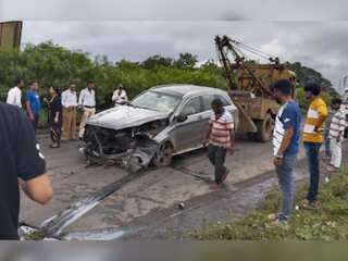 WION Dispatch: Tata Sons Ex Chairman Cyrus Mistry dies in a road accident near Mumbai