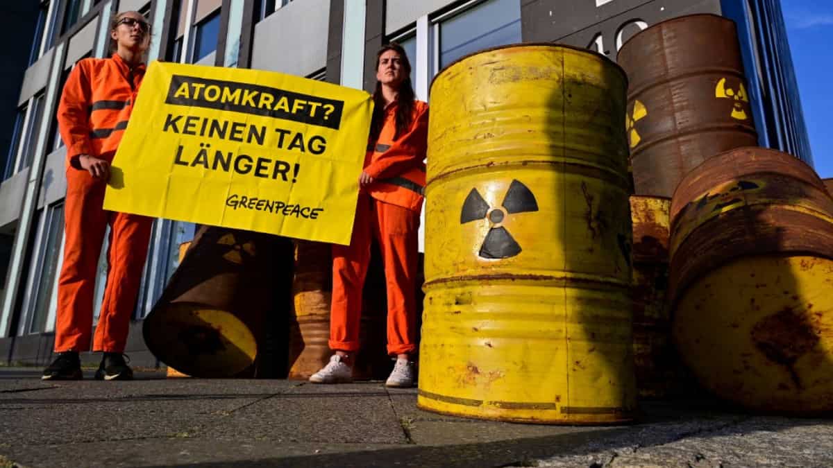 'Only thing reliable from Russia is lies': Faced with energy crisis Germany takes a U-turn to nuclear energy