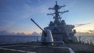 'Fat Leonard': Military contractor at centre of US Navy bribery scandal escapes house arrest