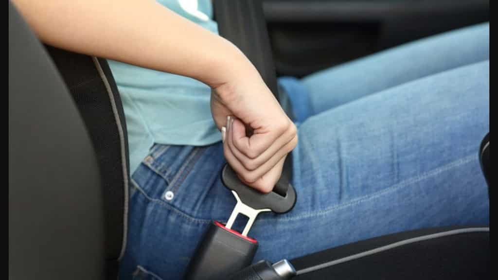 India looks at tightening road safety rules