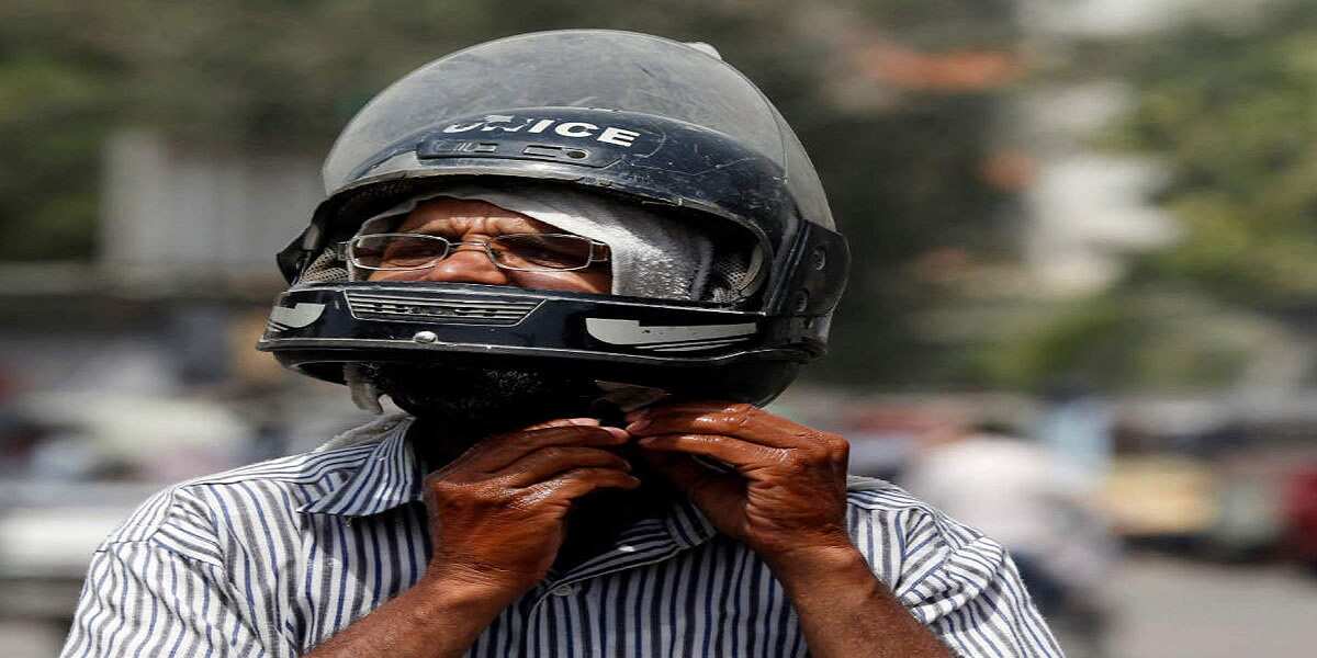 Proper way for helmets