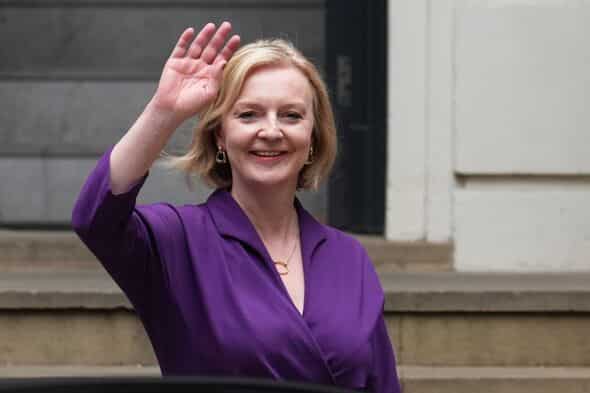 'Will get Britain working again,' says New UK PM Liz Truss