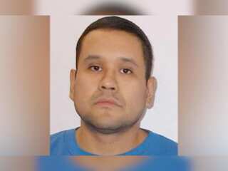 One suspect in Canadian mass stabbing spree found dead, another still on the run