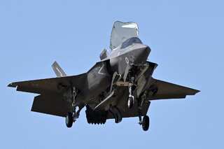 Pentagon halts F-35 jets’ deliveries due to use of Chinese alloy in component