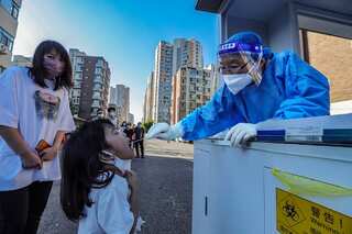 COVID-19: Chengdu extends its lockdown as virus spreads 