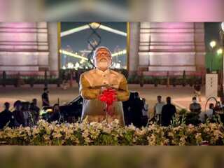India: Statue of Netaji Subhash Chandra Bose unveiled near India Gate