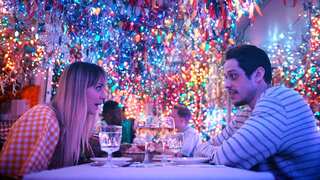 'Meet Cute' trailer: Kaley Cuoco is a psychopathic time-traveller in this dark rom-com