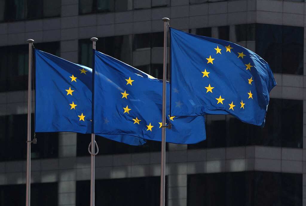 EU should provide tanks to Ukraine, says European Parliament chief