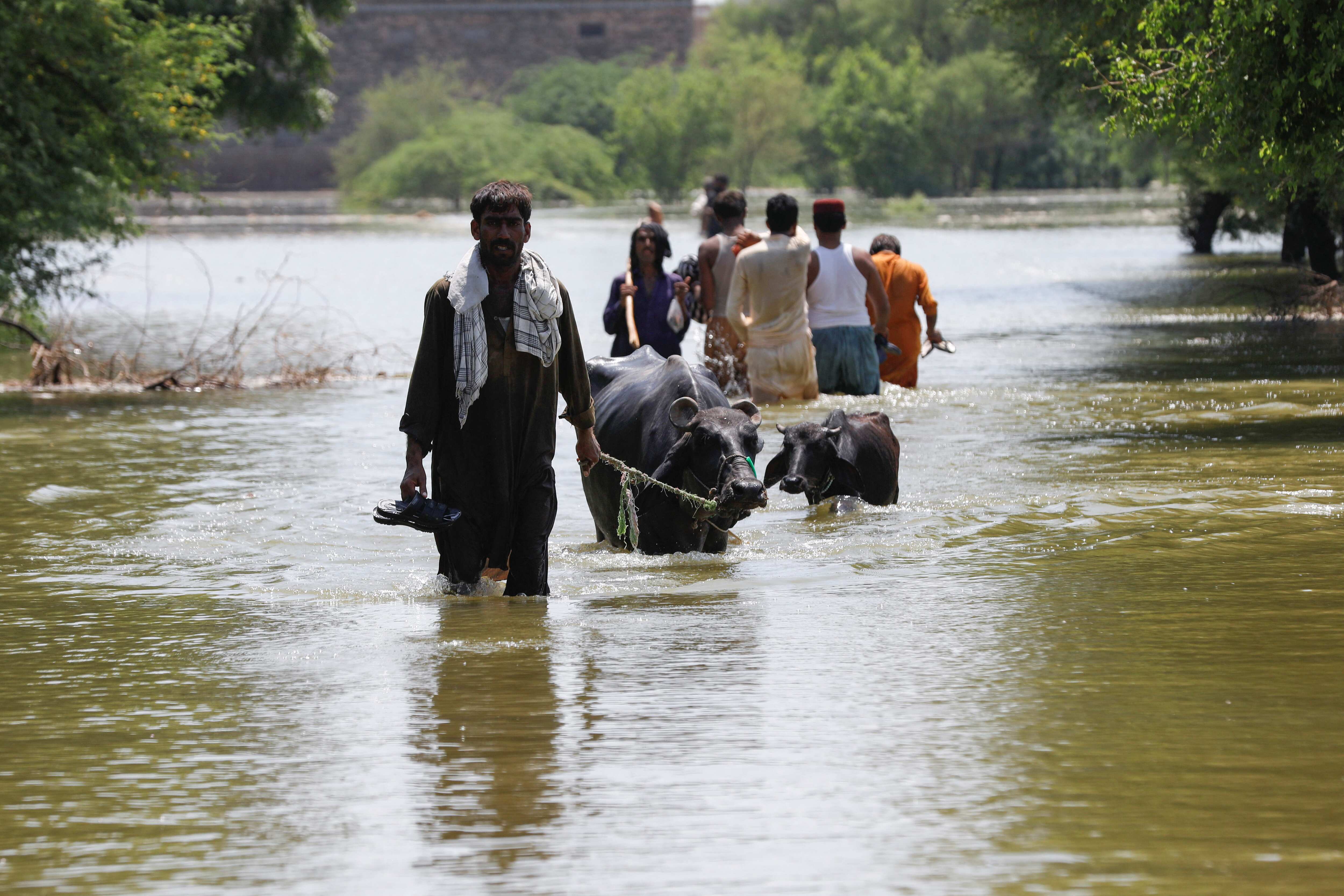 Pakistan puts flood losses at $30 billion, UN chief calls for 'massive' help