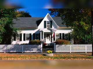 US: Owning homes biggest sign of prosperity, 10% of households behind on mortgage payments