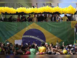 Jail Bolsonaro vs Lula Da Silva: Presidential race heats up as Brazil election nears | WION